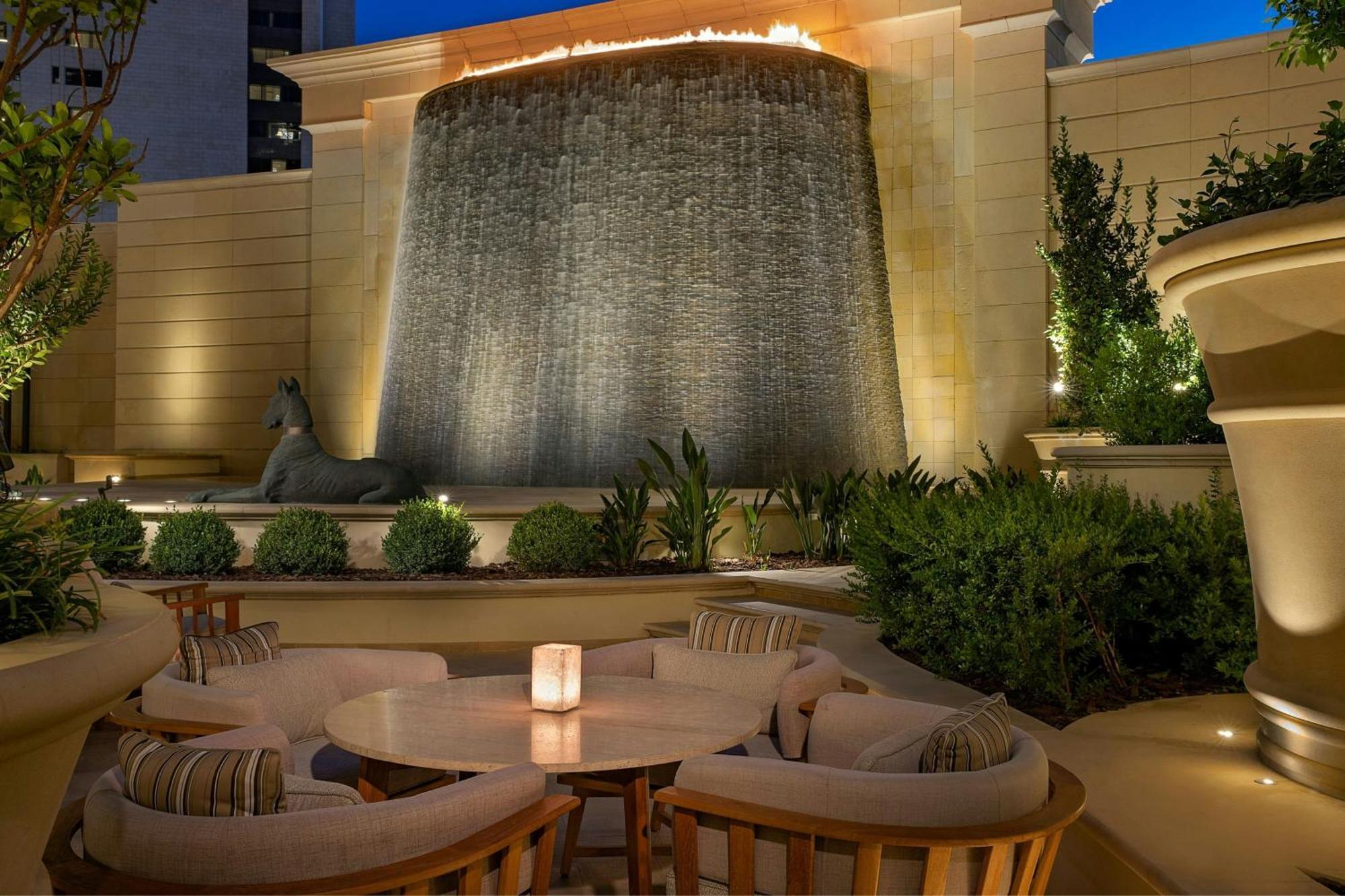 Hotel The Ritz-carlton, 5*