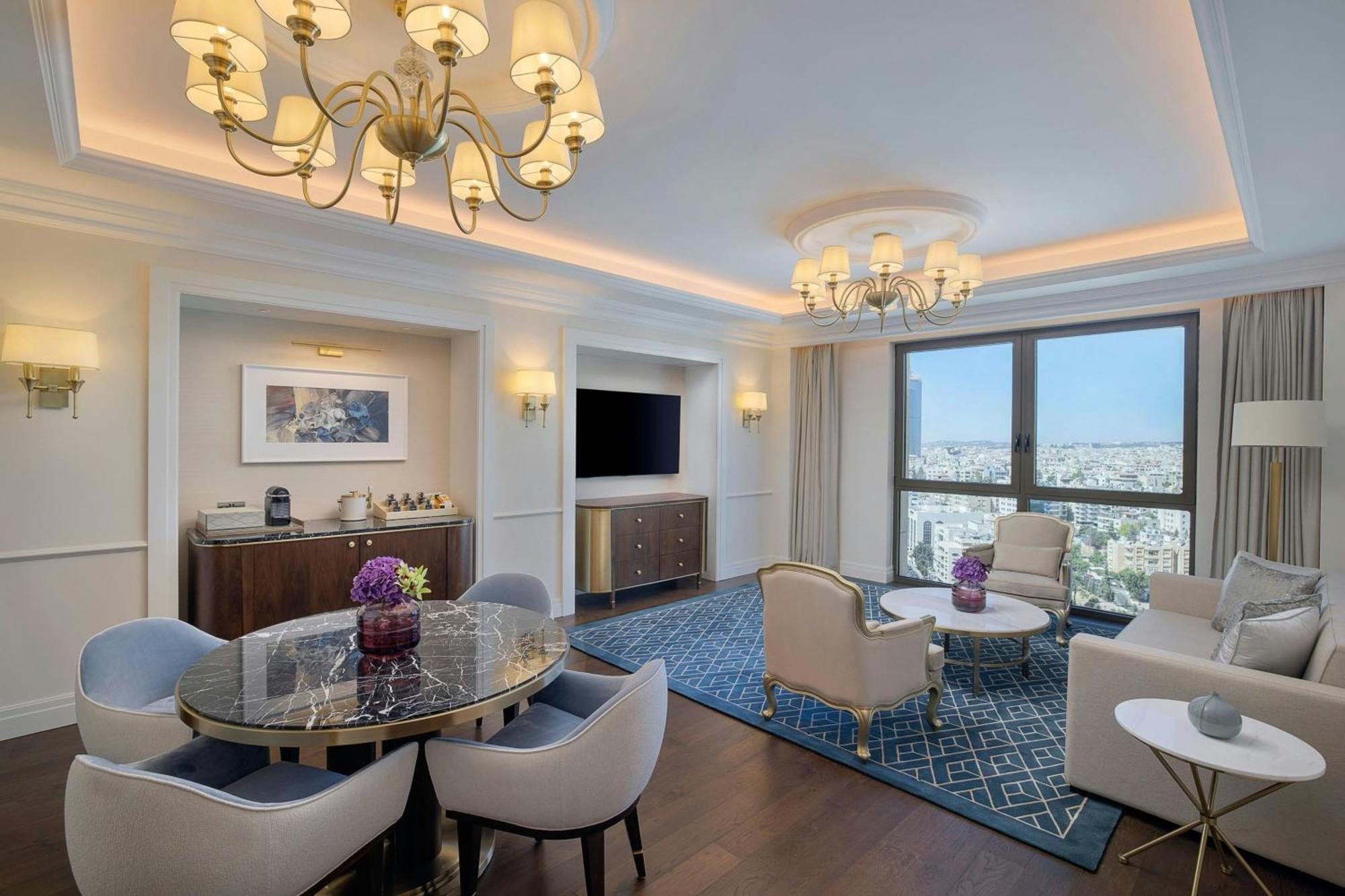 Hotel The Ritz-carlton, 5*