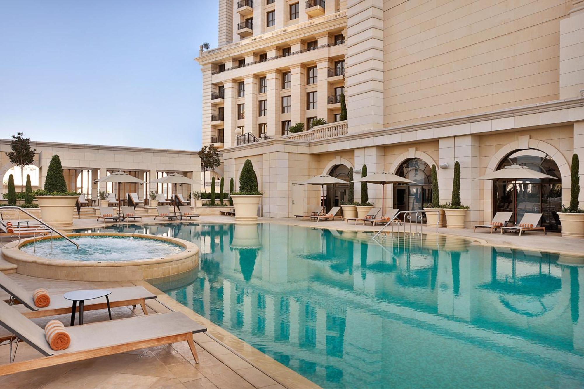 The Ritz-carlton, 5*